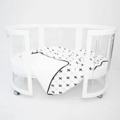 Amani Bebe 4 Kisses Blanket - Tic Tac Toe