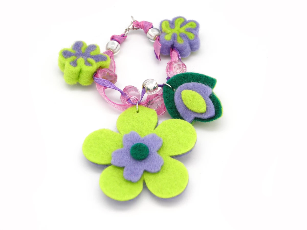 Felt Bracelet- Flower Craft Kit - Image 2